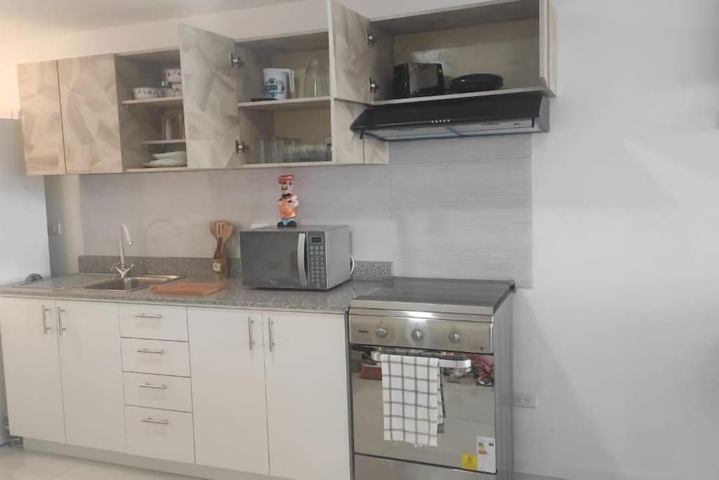Stylish & Modern 2br 公寓 Quito